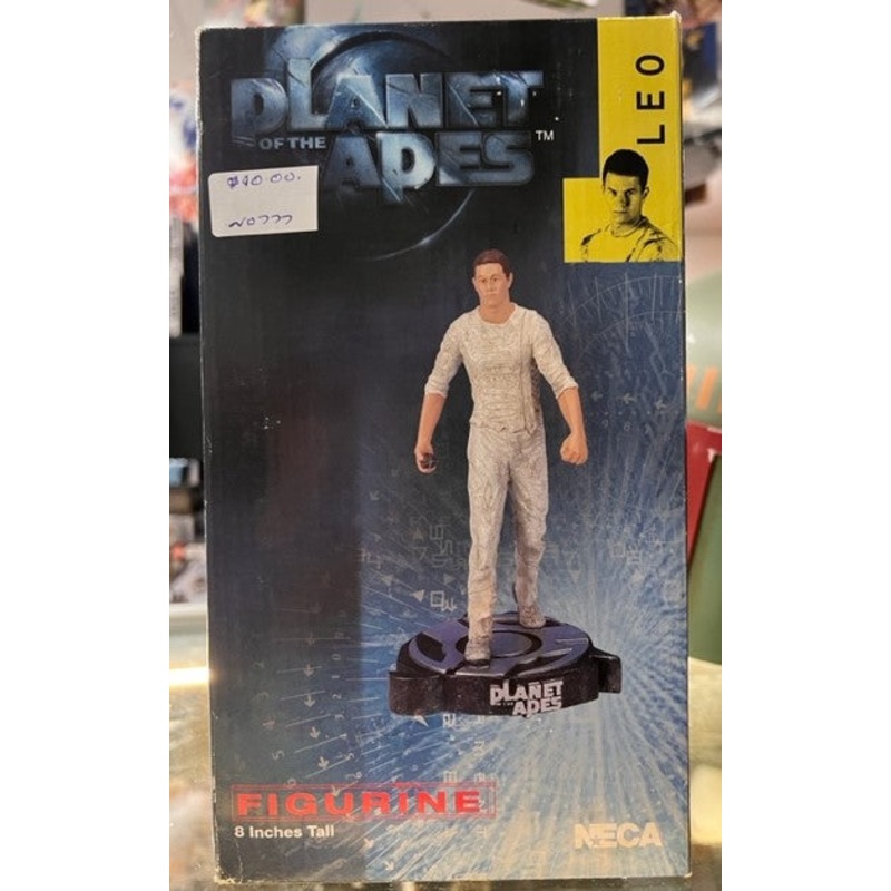 2001 NECA Planet of the Apes – Leo Figurine 8 Tall – BNIB