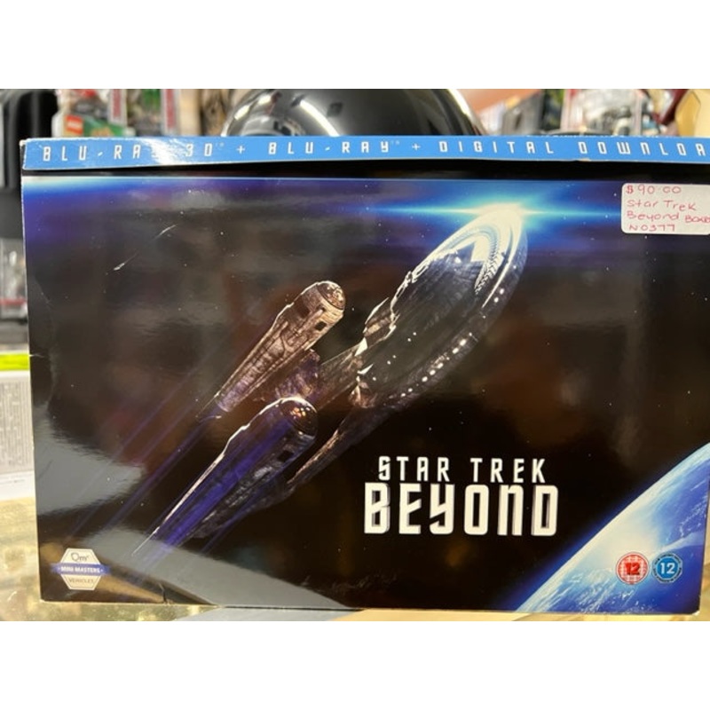 Star Trek Beyond 4K Ultra HD 3D 2D Blu-ray USS Franklin Collectible Gift Set