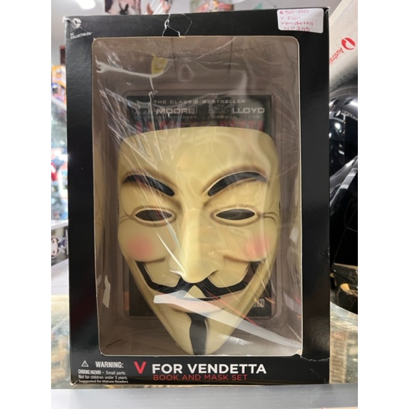 V FOR VENDETTA COLLECTOR BOOK AND MASK SET ~ DC COLLECTIBLES VERTIGO