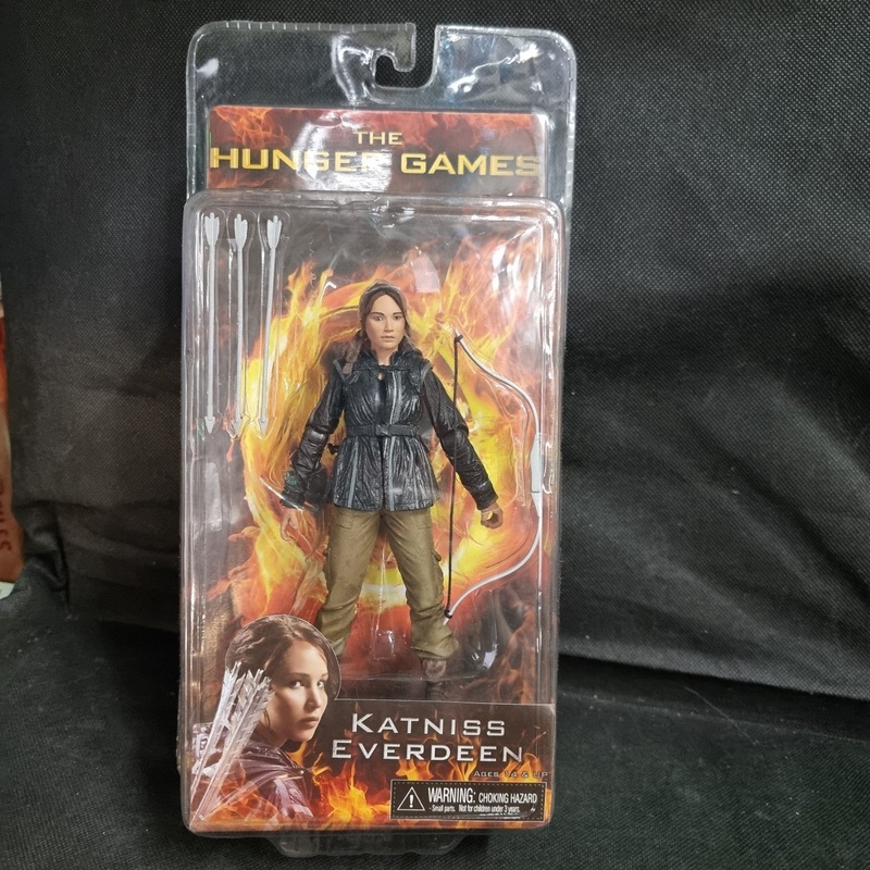 The Hunger Games Katniss Everdeen Jennifer Lawrence 7 action figure by Neca