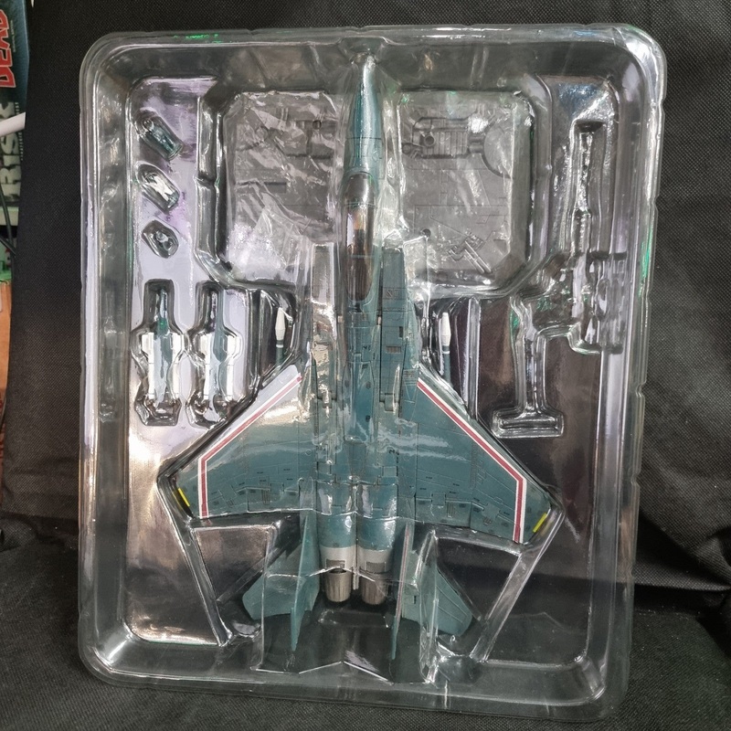 Transformable Toys Yes-Model YM-08 Cybertron STARSCREAM Green Ver. MP Figure Toy