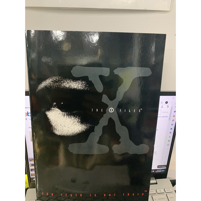 THE X-FILES Phone Card 4 each in presention folder Australian Rel VINTAGE N05730
