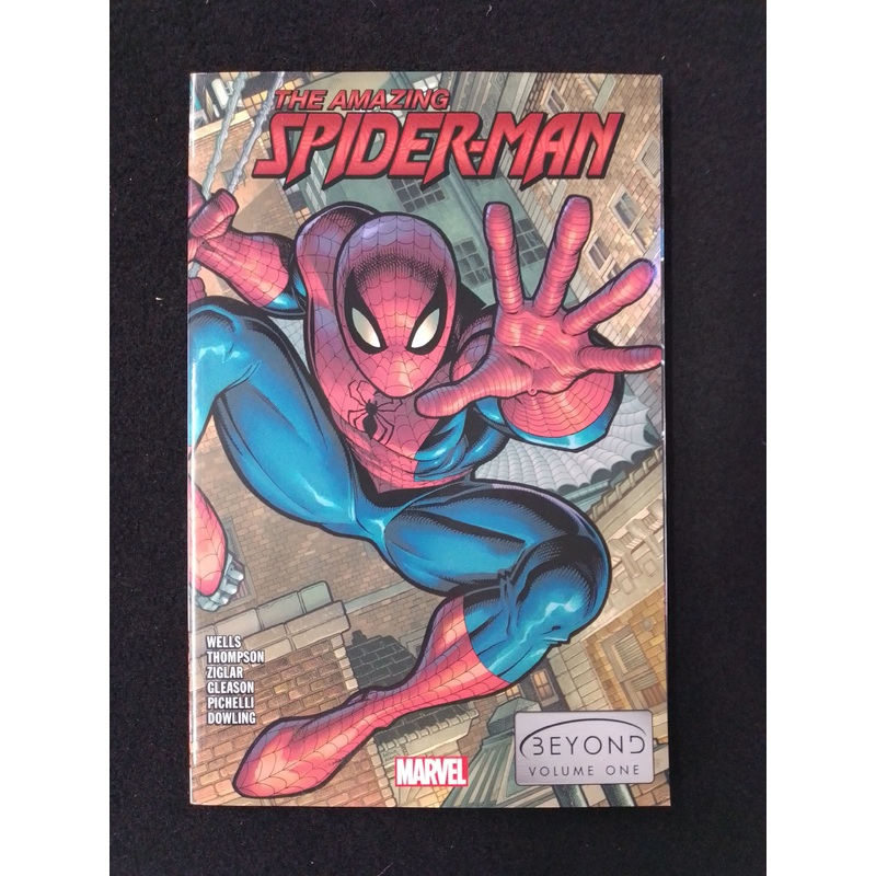 The Amazing Spider-Man Beyond Volume 1 Graphic Novel – N06697