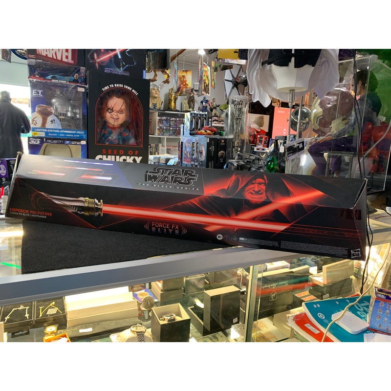 Star Wars the black series light saber the emperor palpatine