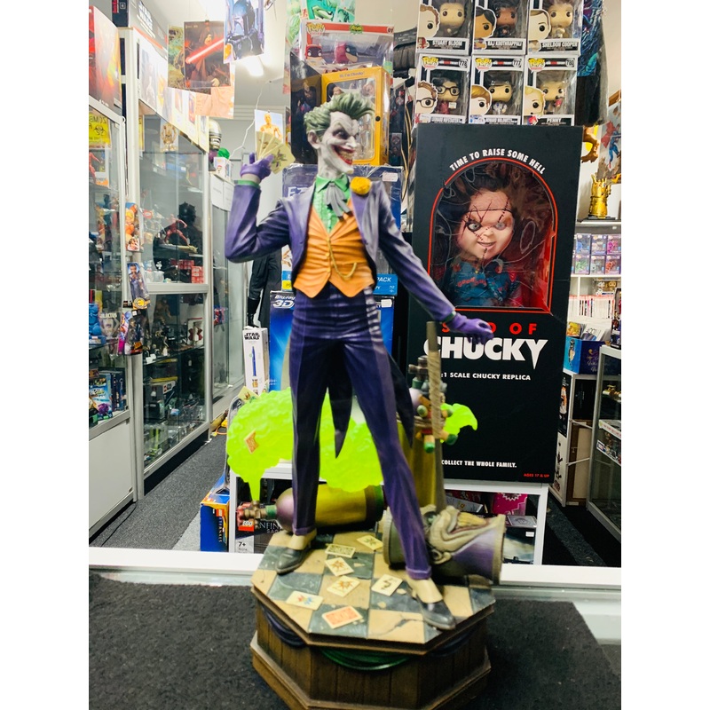 The joker tweeterhead porcelain cold cast no box