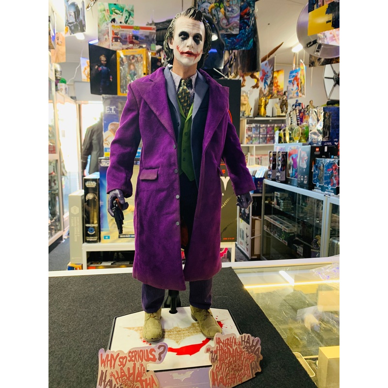 The Dark Knight The Joker QS010 1/4 scale Hottoys