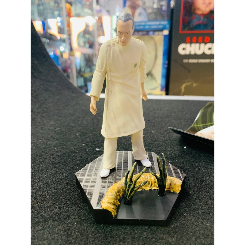 Alien Resurrection Doctor Gediman hero collection