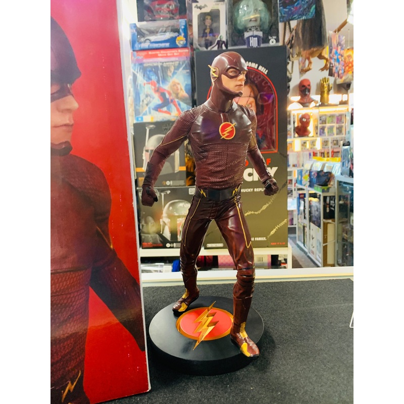 The flash figurine DC