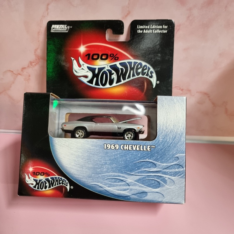 100% HOT WHEELS BLACK BOX RARE 1969 CHEVY CHEVELLE SS HARD TO FIND COLLECTIBLE