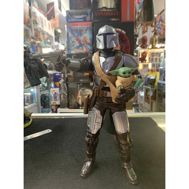 Star Wars The Mandalorian 11 inch talking figurine