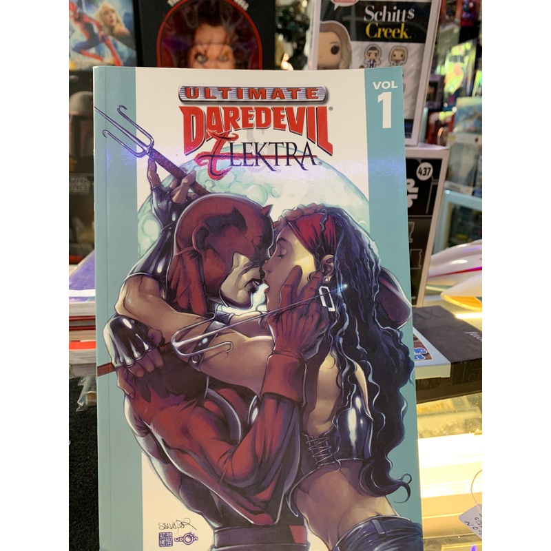 Ultimate daredevil Electra vol 1 graphic novel