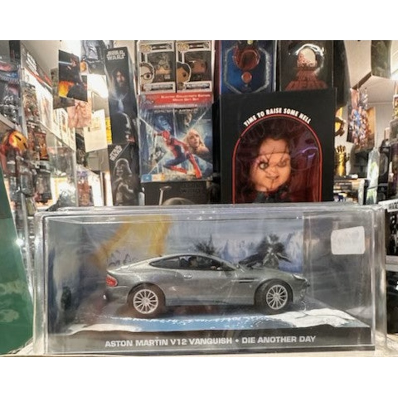 Aston Martin V12 Vanquish 007 James Bond Car Collection Die-Cast 1:43 Scale