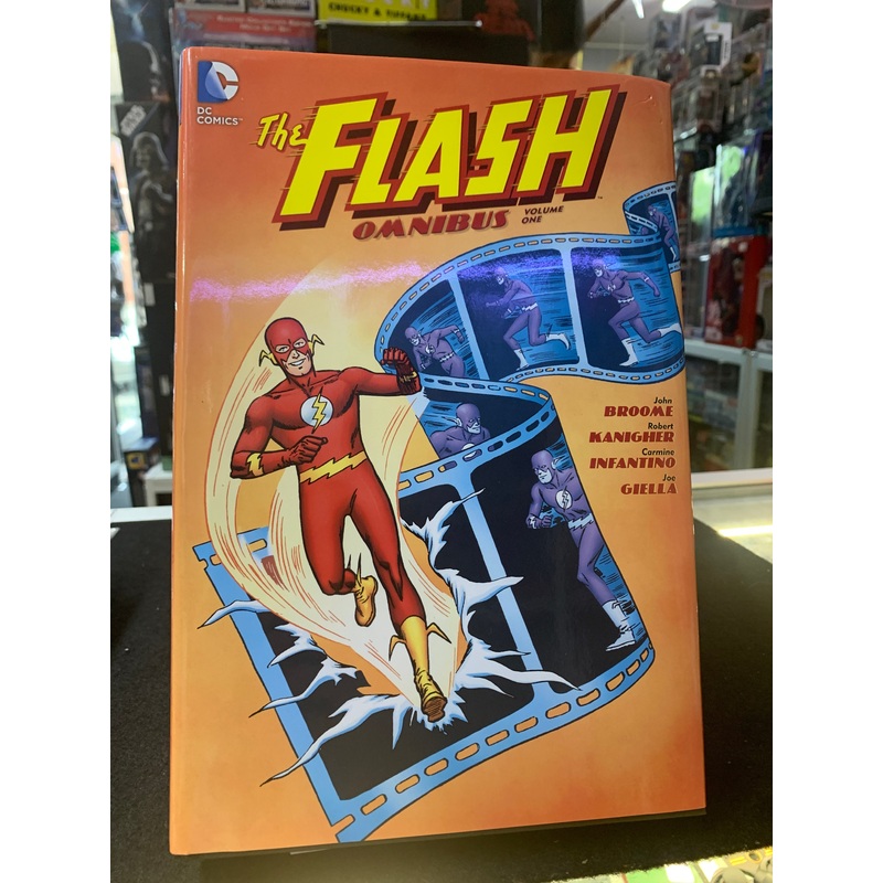 The flash omnibus volume 1 graphic novel