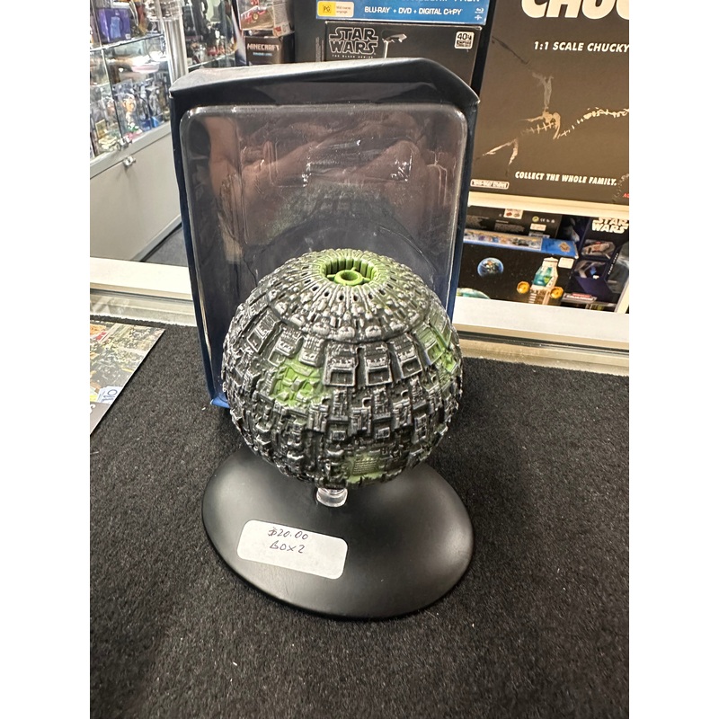 STAR TREK COLLECTORS MODEL BORG SPHERE
