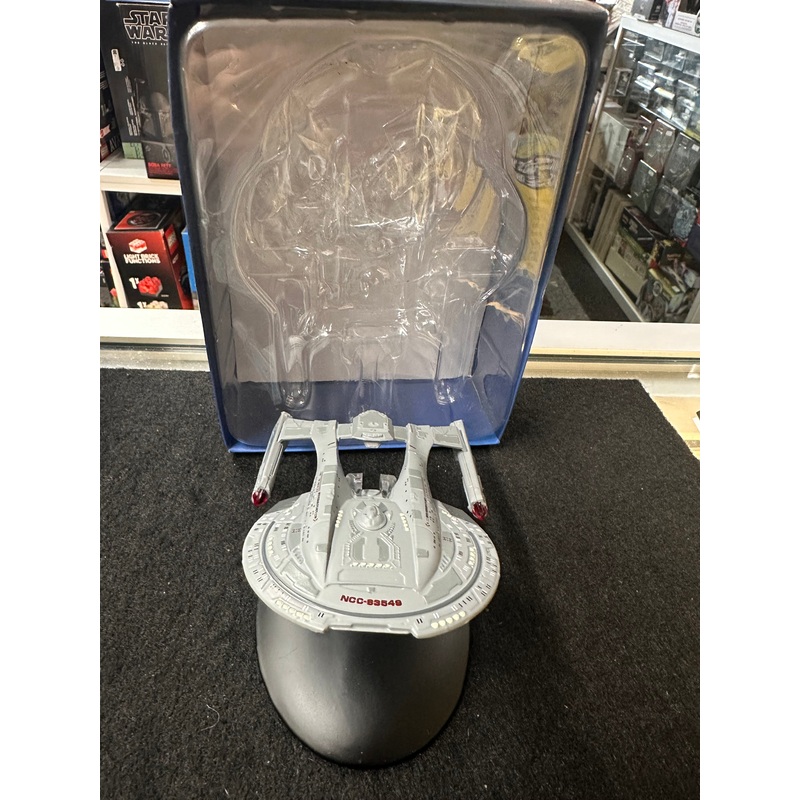 STAR TREK COLLECTORS MODEL ENTERPRISE NCC-63549