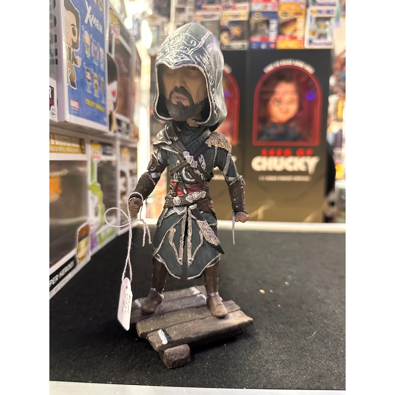 ASSASSIN CREED BOBBLEHEAD NO BOX