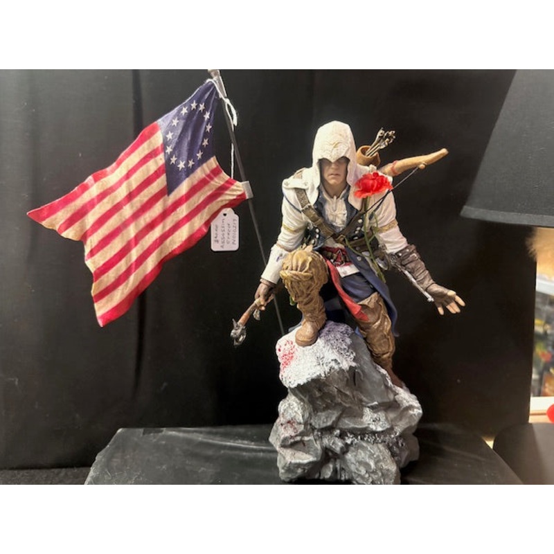 ASSASSINS CREED 111 STATUE NO BOX OR GAME