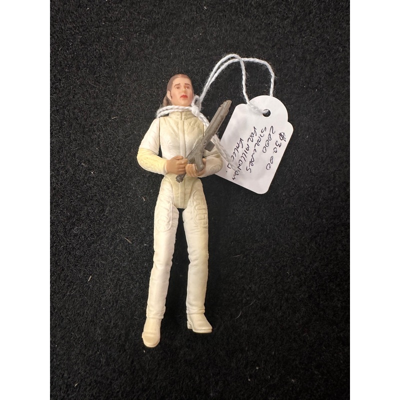 STAR WARS 2000 PRINCESS LEIA FIGURE