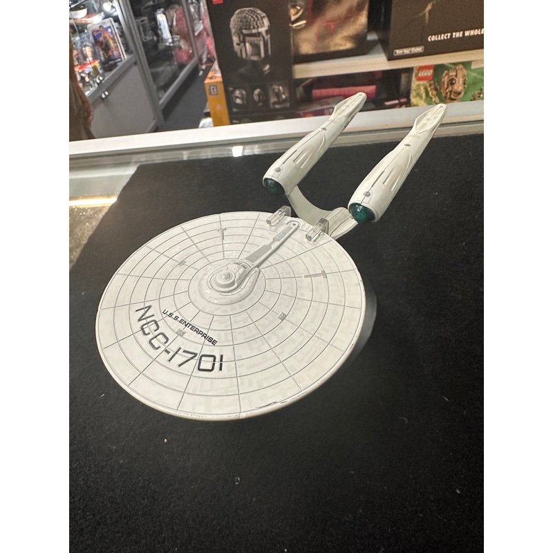 STAR TREK ENTERPRISE USS NCC-1701