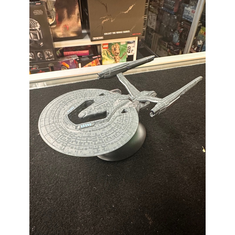 STAR TREK USS VENGEANCE