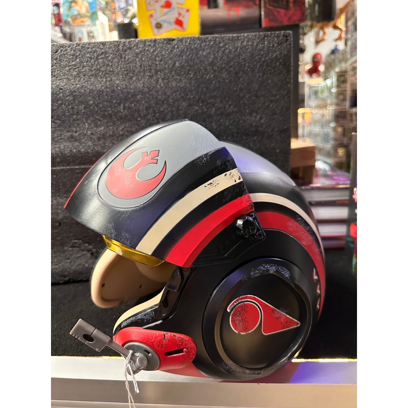 STAR WARS BLACK SERIES POE DAMERON ELECTONIC HELMET ( NO BOX)