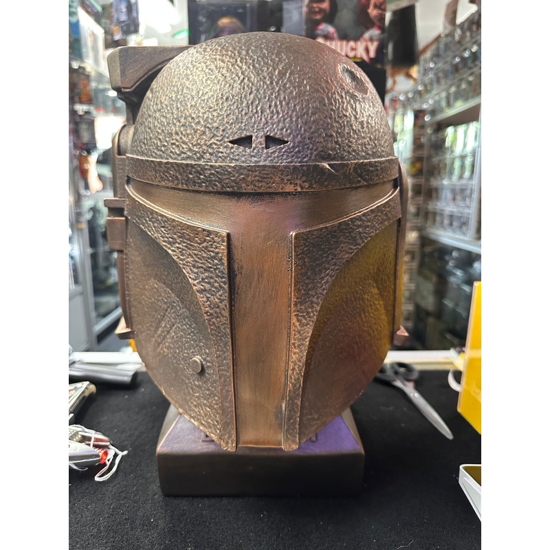 STAR WARS BOBA FETT POLYRESIN HELMET STATUE