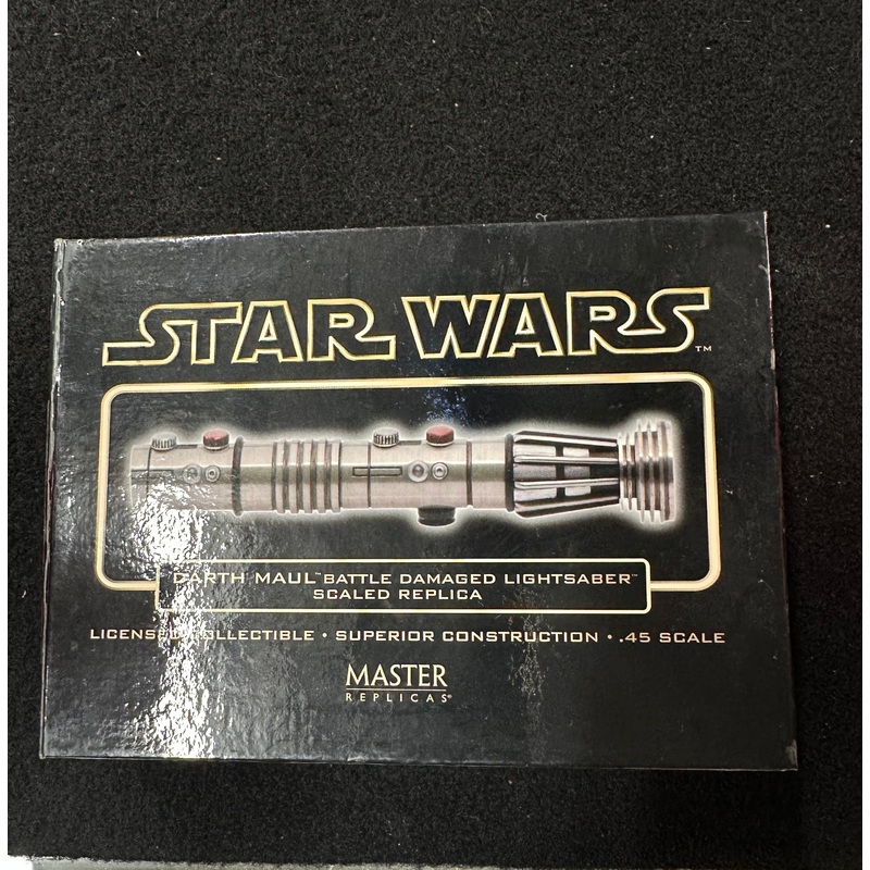 STAR WARS DARTH MAUL BATTLE DAMAGED LIGHTSABER SCALED REPLICA
