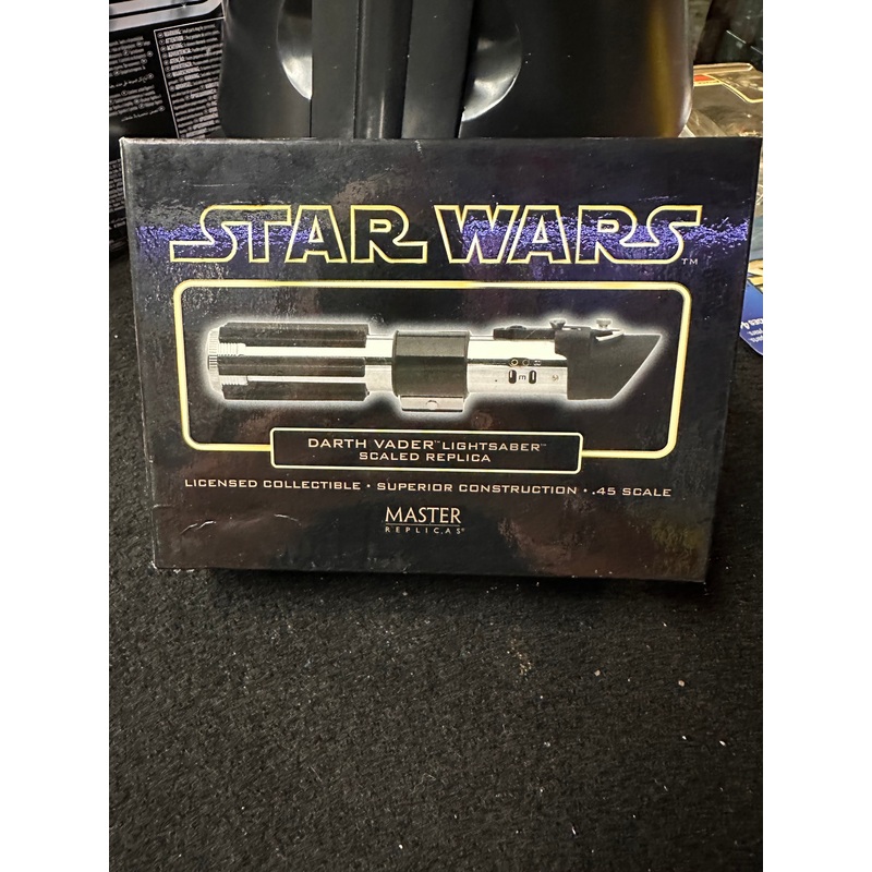 STAR WARS DARTH VADER LIGHTSABER SCALED REPLICA