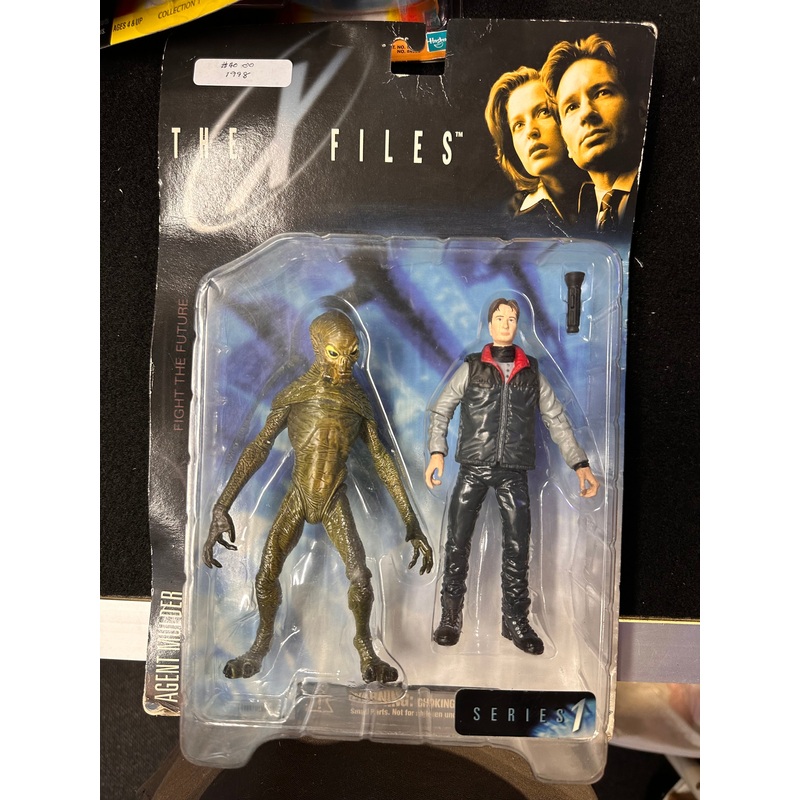 THE X FILES SERIES 1 AGENT MULDER FIGHT THE FUTURE