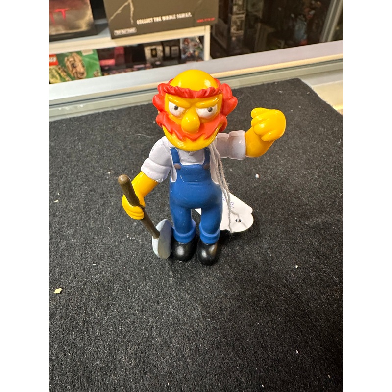 THE SIMPSONS GROUNDKEEPER WILLIE FIGURE