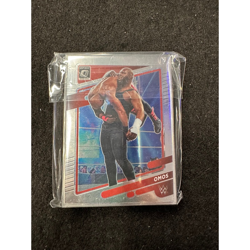2022 CONTENDERS WWE TRADING CARDS