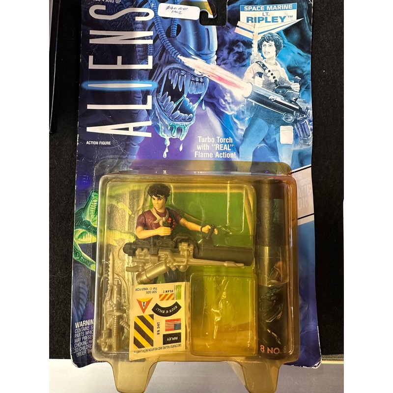 ALIENS SPACE MARINE LT RIPLEY 1992 FIGURE