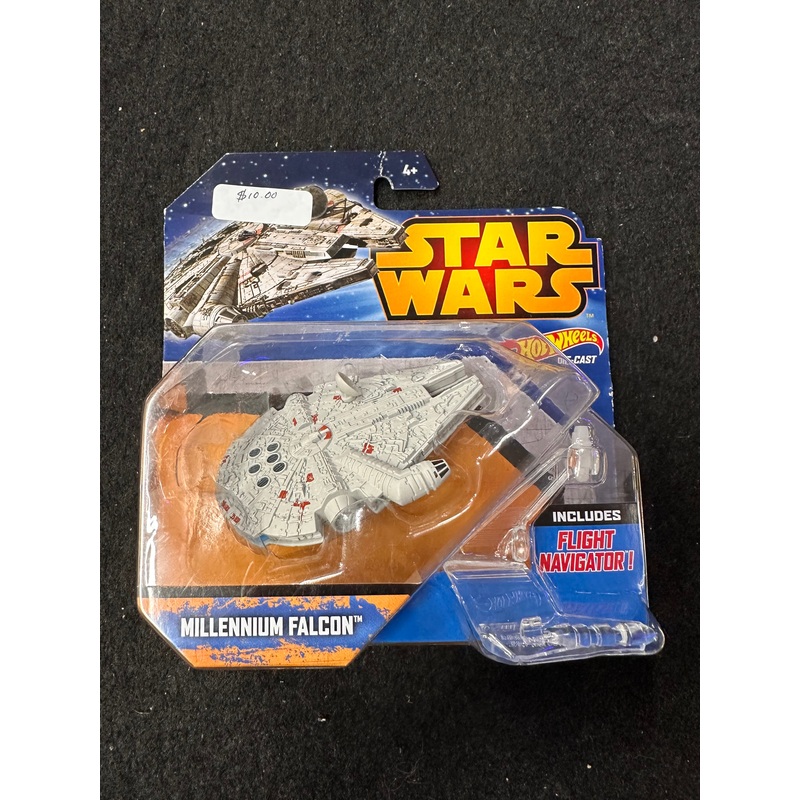 STAR WARS HOT WHEELS MILLENNIUM FALCON INCLUDES FLIGHT NAVIGATOR!