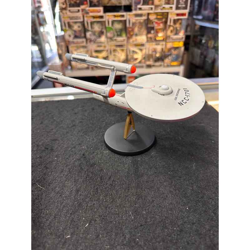 STAR TREK U.S.S ENTERPRISE NCC-1701