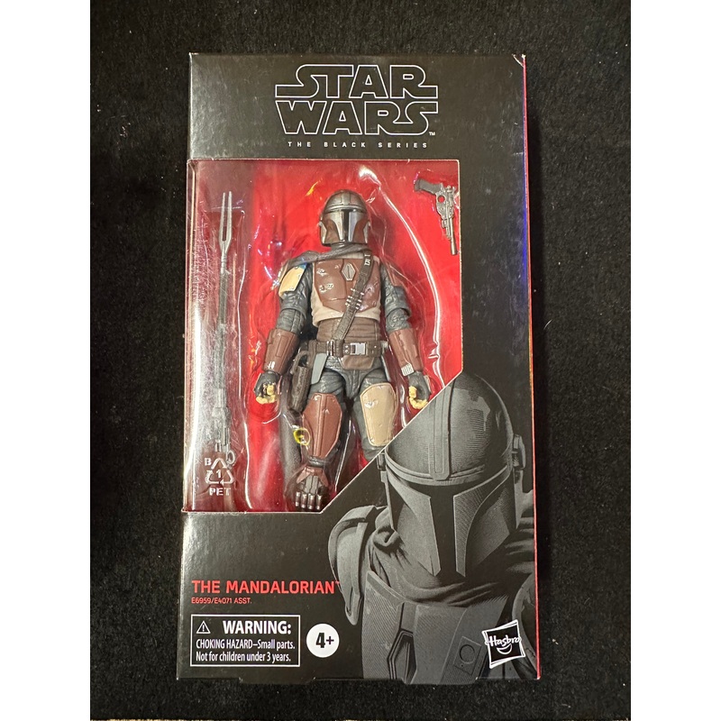 STAR WARS BLACK SERIES THE MANDALORIAN FIGURE
