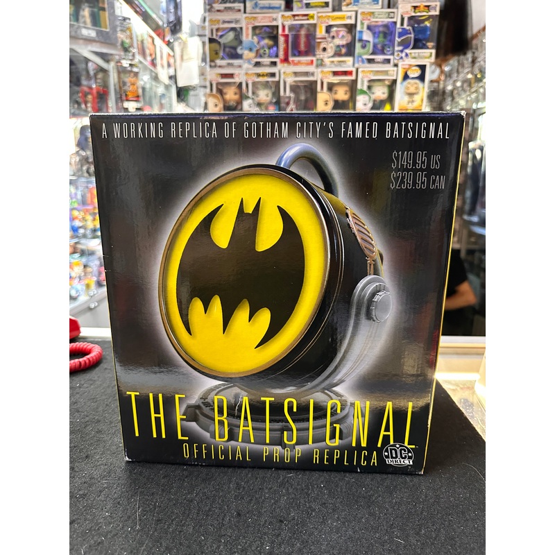 THE BATSIGNAL OFFICIAL PROP REPLICA