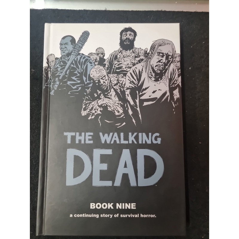 THE WALKING DEAD BOOK NINE
