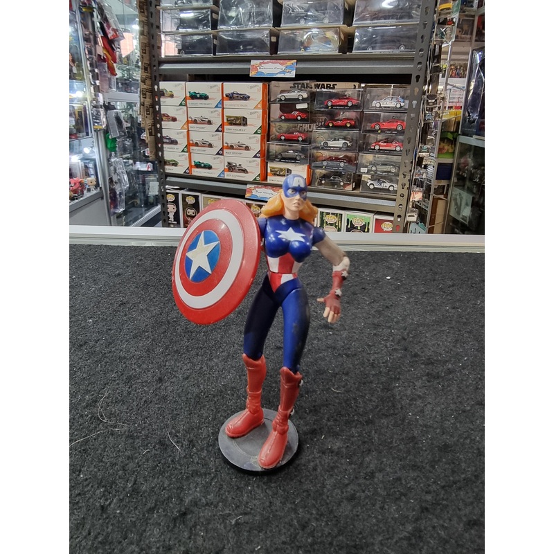AMERICAN DREAM ACTION FIGURE
