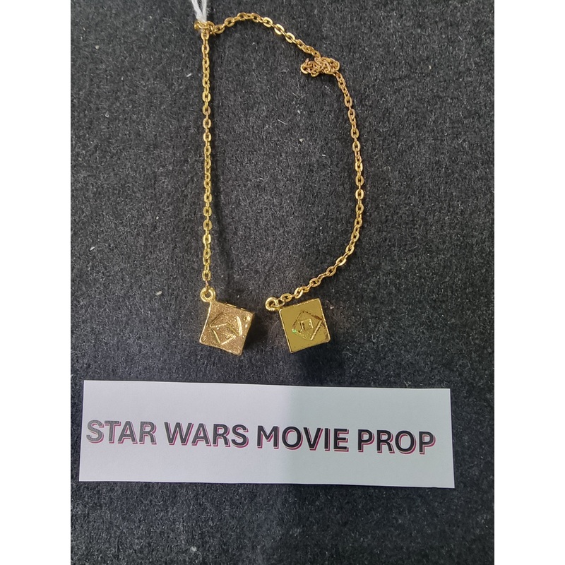 A STAR WARS STORY- HANS SOLO DICE
