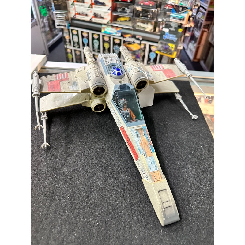 Vintage Star Wars  X-WING Fighter Ship 1995 Lucas Film