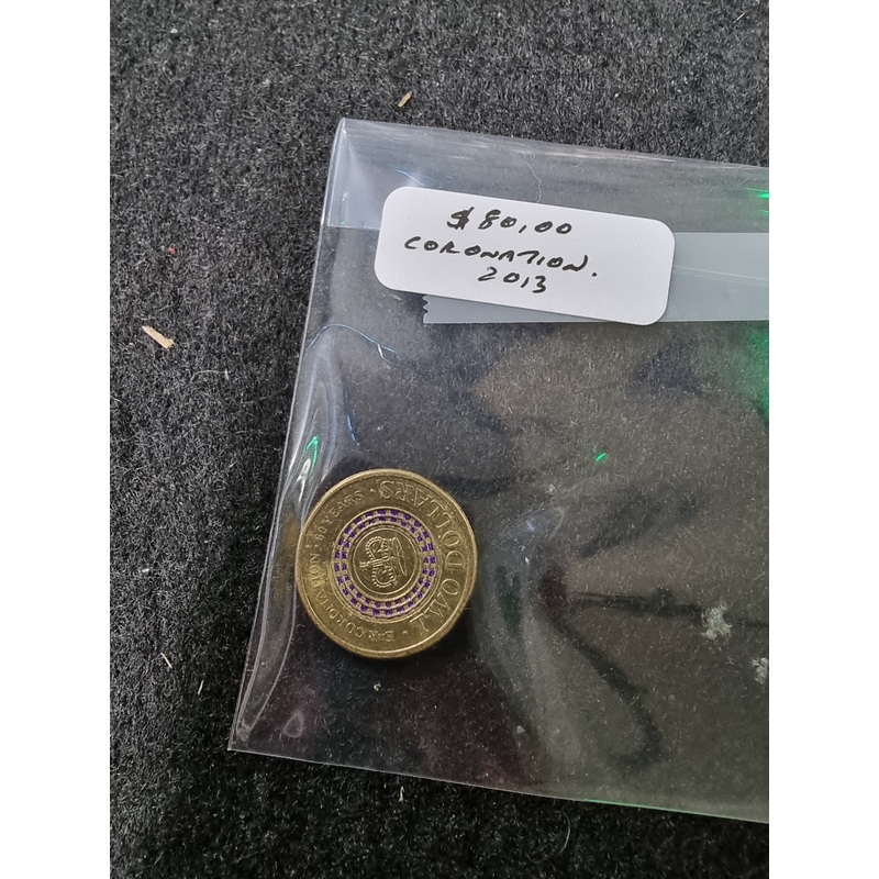 2013 Australian Two Dollar $2 coin – Purple Queens Coronation.