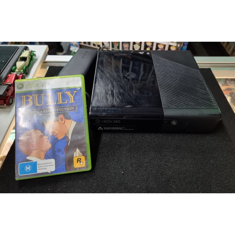 X-BOX 360 + ONE GAME