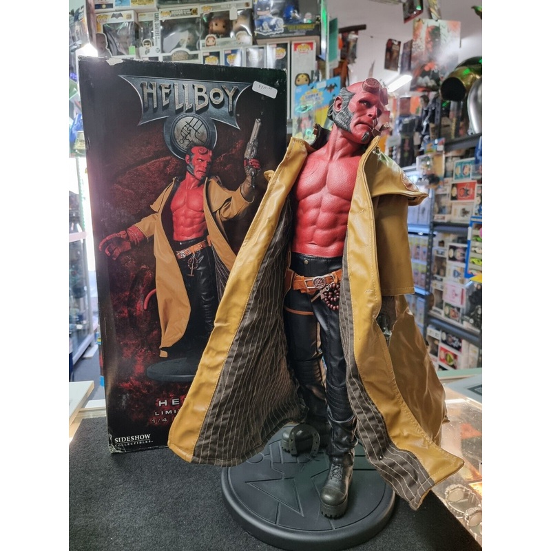2004 Sideshow Collectibles Hellboy 1/4 Scale Figure STATUE 0536/2000