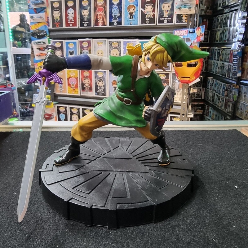 2015 The Legend of Zelda Link Skyward Sword  Figures Statue/Nintendo