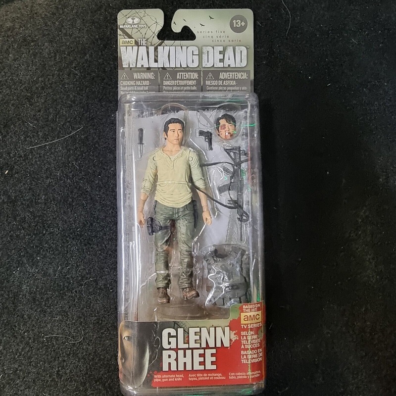The Walking Dead – Glenn Rhee Action Figure