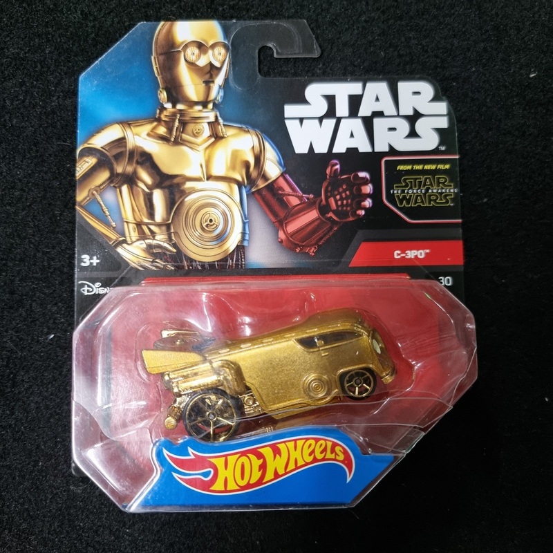2014 Hot Wheels CHARACTER CARS STAR WARS C-3PO ( Has Crack In Plastic Sleeve)