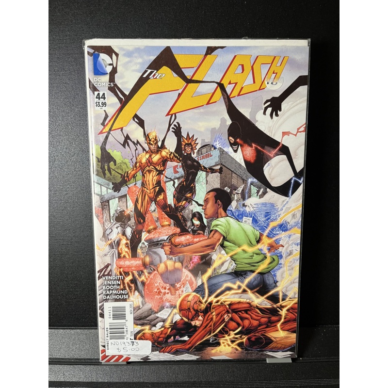THE FLASH #44 DC COMICS 2015