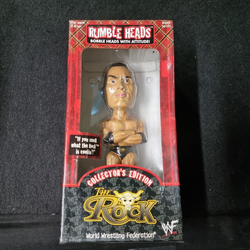 THE ROCK BOBBLEHEAD Rumble Heads  2001 WWE