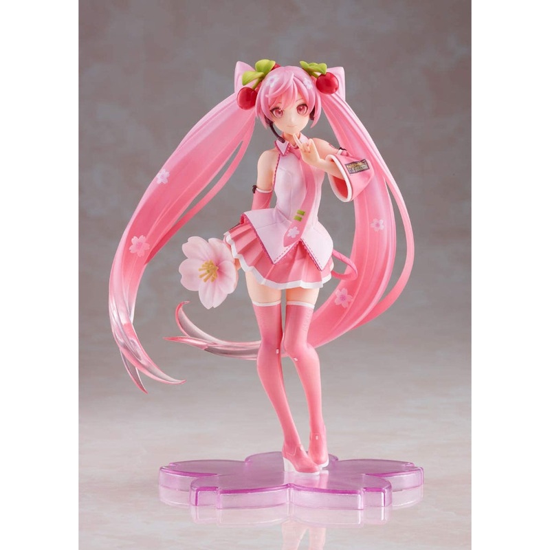 Taito Sakura Miku 2021 Ver Figure